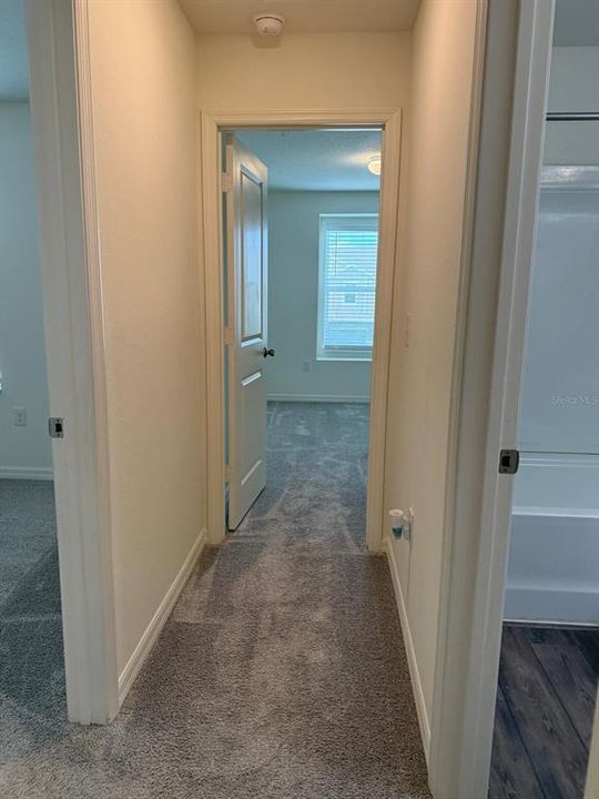 最近租的: $2,300 (3 贝兹, 2 浴室, 1464 平方英尺)