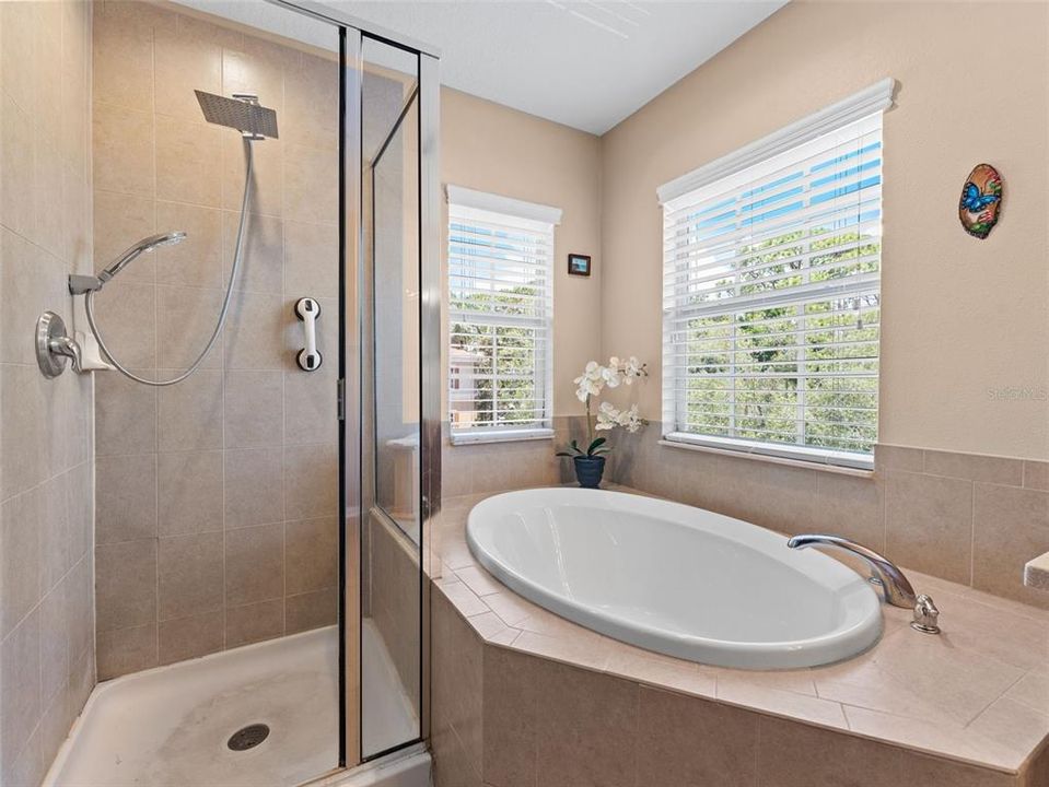 待售: $295,500 (3 贝兹, 3 浴室, 1710 平方英尺)