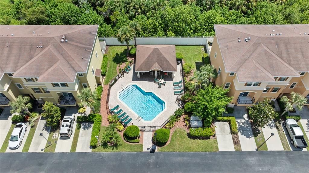 待售: $295,500 (3 贝兹, 3 浴室, 1710 平方英尺)