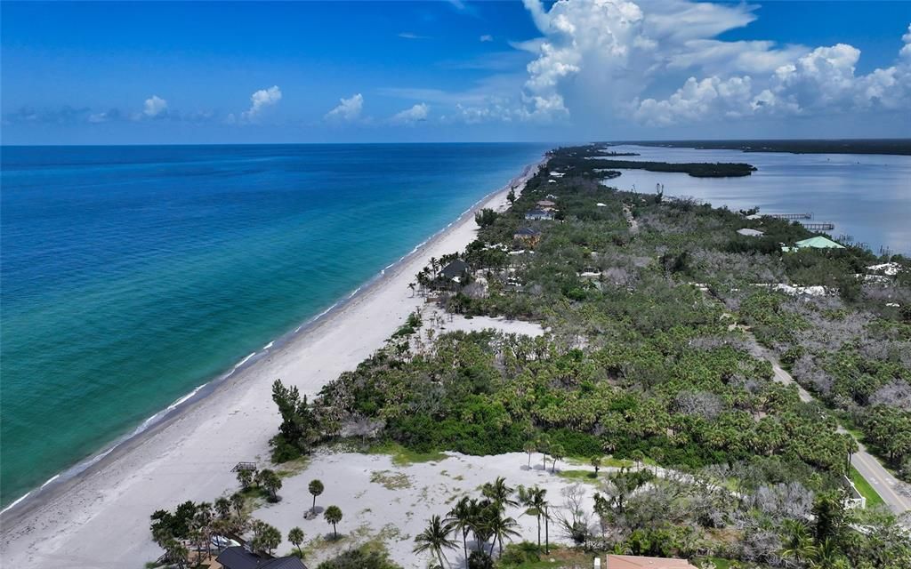 For Sale: $3,500,000 (1.33 acres)