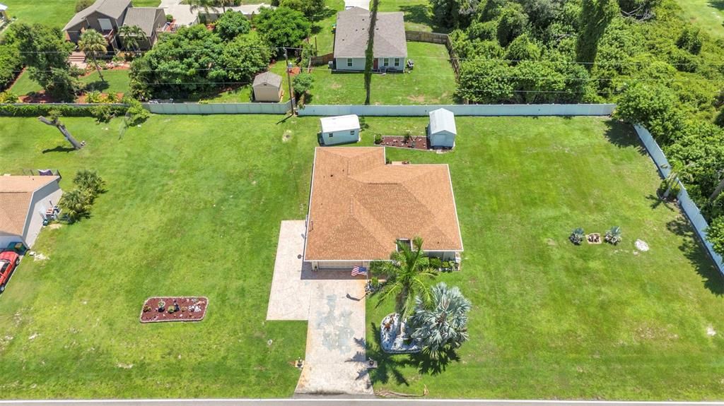 На продажу: $385,000 (3 спален, 2 ванн, 1686 Квадратных фут)