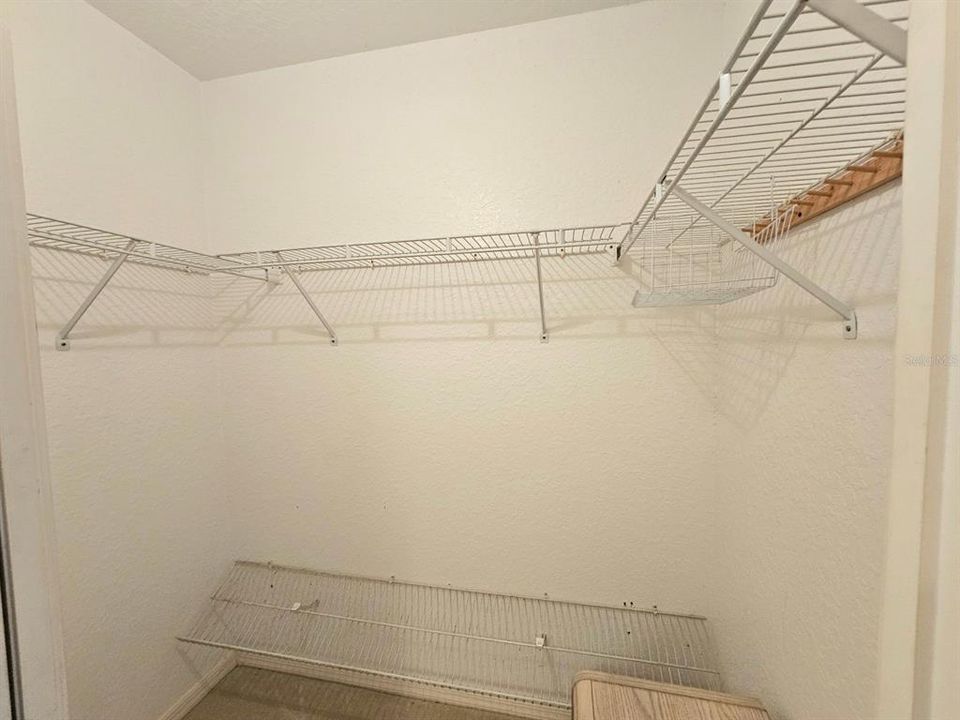 На продажу: $385,000 (3 спален, 2 ванн, 1686 Квадратных фут)