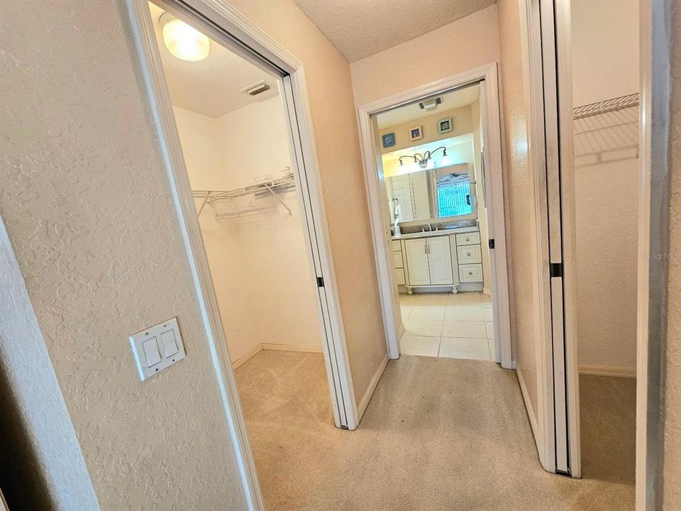 На продажу: $385,000 (3 спален, 2 ванн, 1686 Квадратных фут)