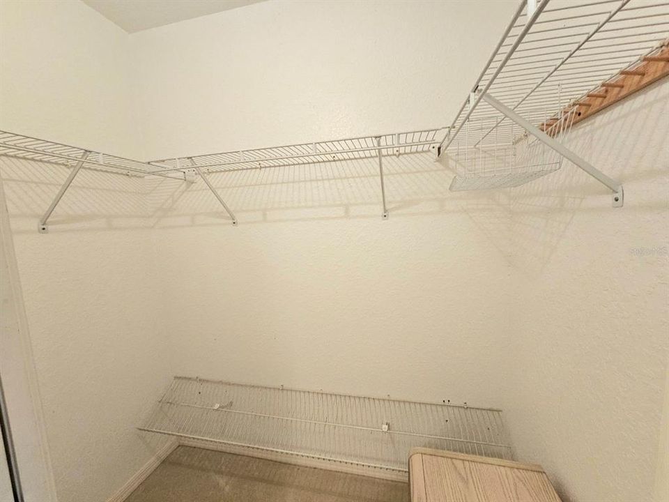 На продажу: $385,000 (3 спален, 2 ванн, 1686 Квадратных фут)