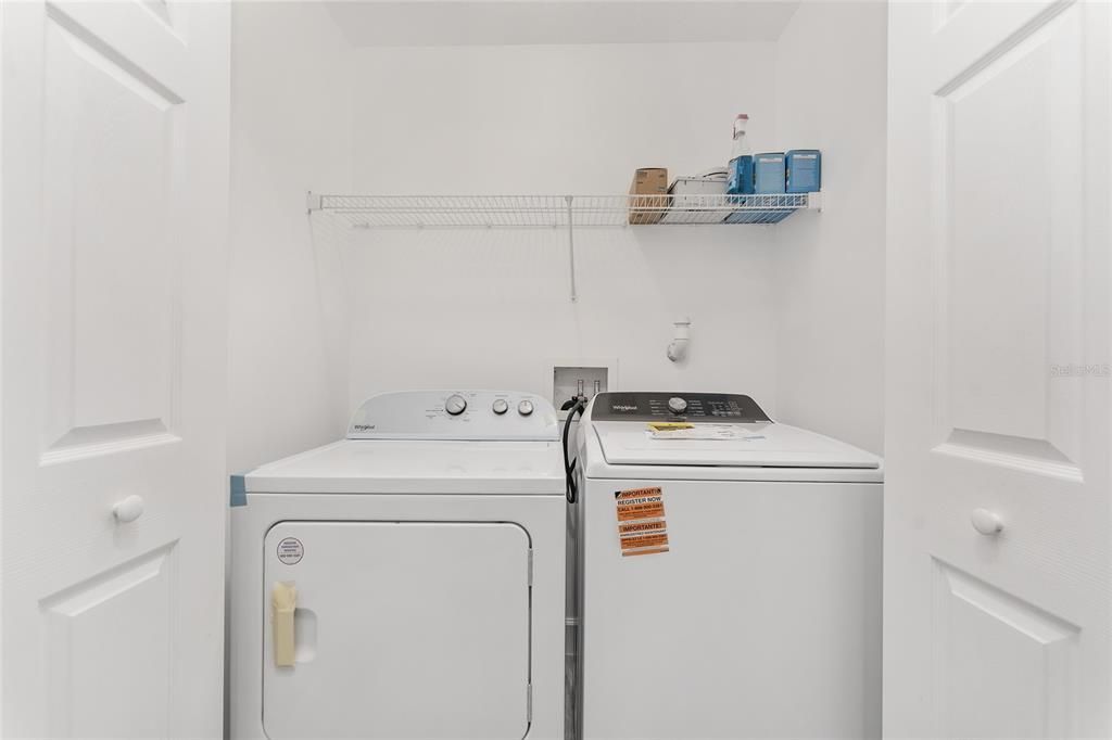 Active With Contract: $249,000 (2 beds, 2 baths, 1142 Square Feet)