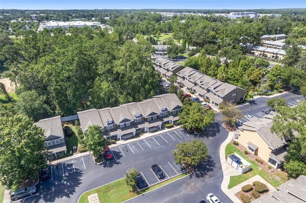 Active With Contract: $249,000 (2 beds, 2 baths, 1142 Square Feet)