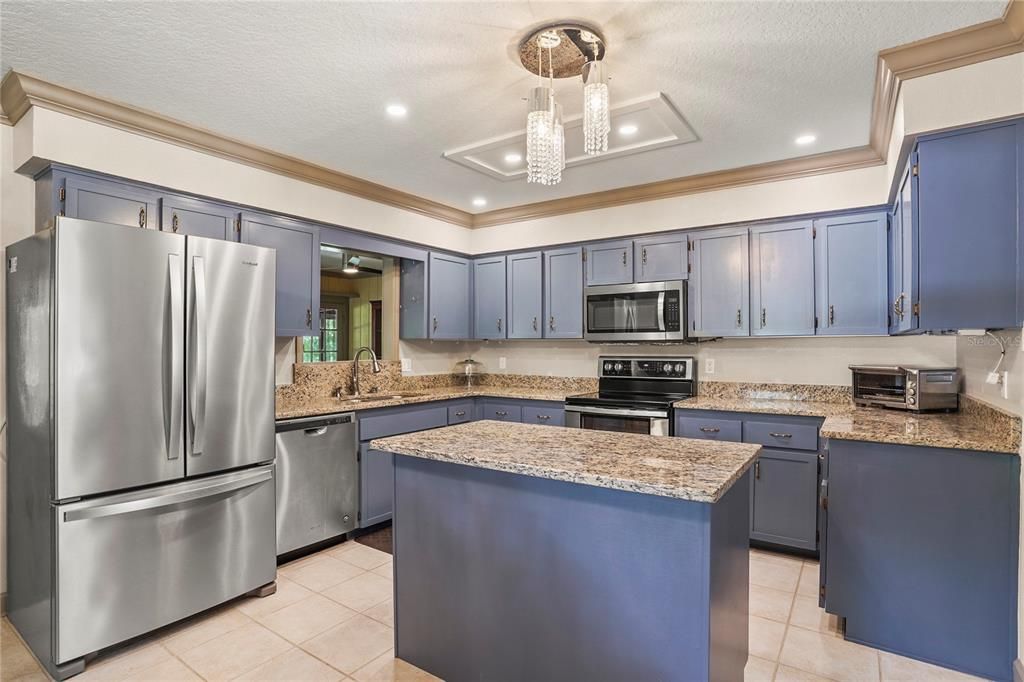 En Venta: $295,000 (3 camas, 2 baños, 1848 Pies cuadrados)