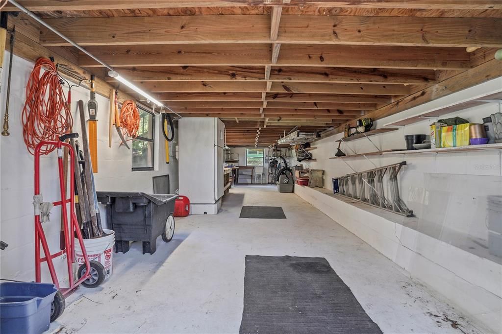 En Venta: $295,000 (3 camas, 2 baños, 1848 Pies cuadrados)