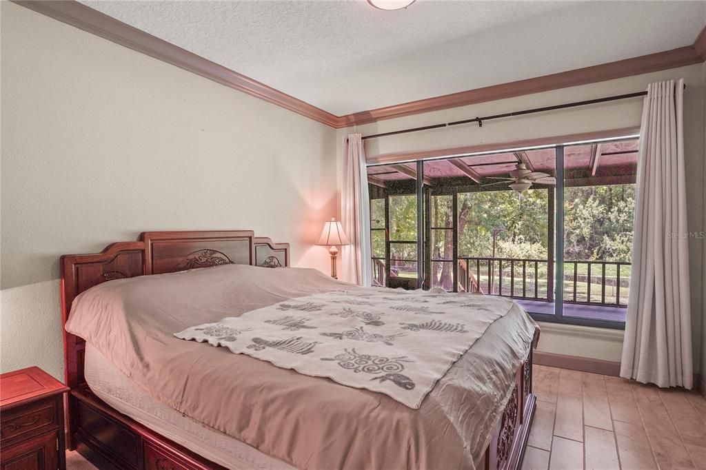 En Venta: $295,000 (3 camas, 2 baños, 1848 Pies cuadrados)