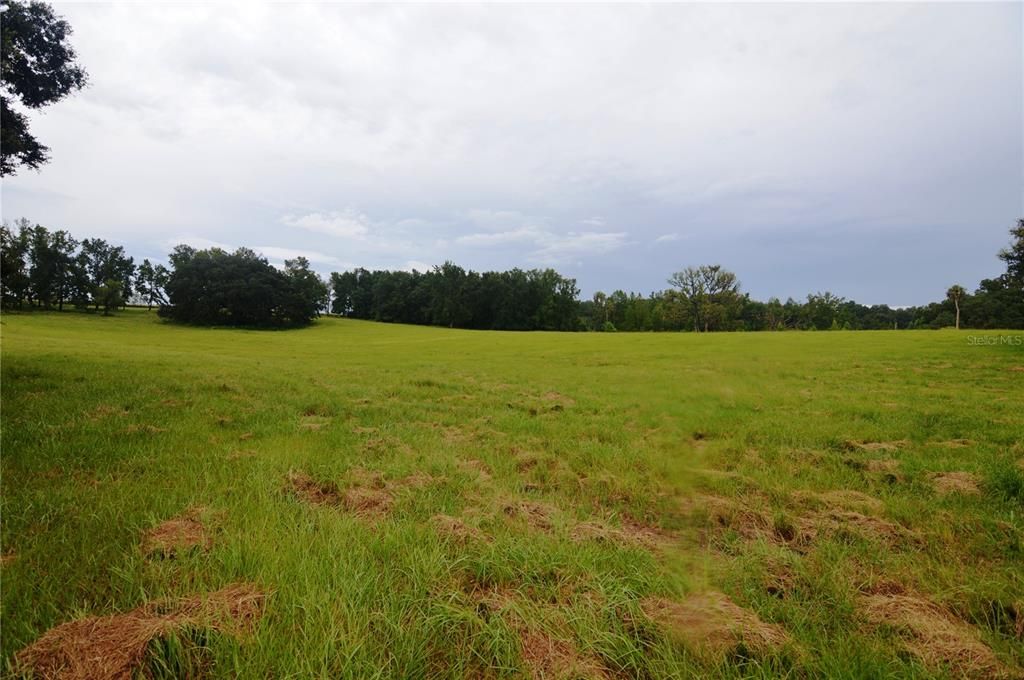 For Sale: $1,699,000 (3 beds, 4 baths, 2829 Square Feet)