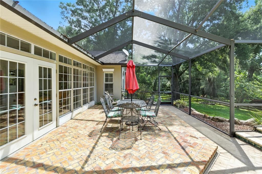 For Sale: $1,699,000 (3 beds, 4 baths, 2829 Square Feet)