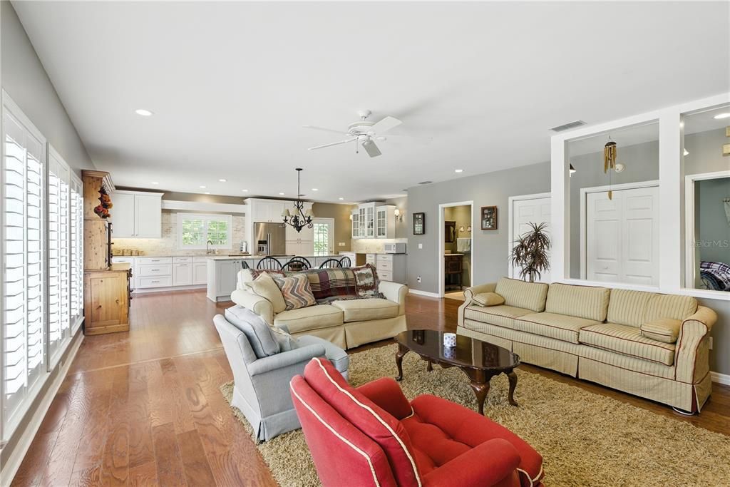 For Sale: $1,699,000 (3 beds, 4 baths, 2829 Square Feet)