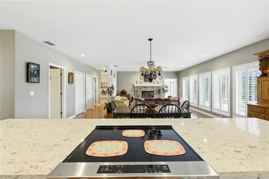 For Sale: $1,699,000 (3 beds, 4 baths, 2829 Square Feet)