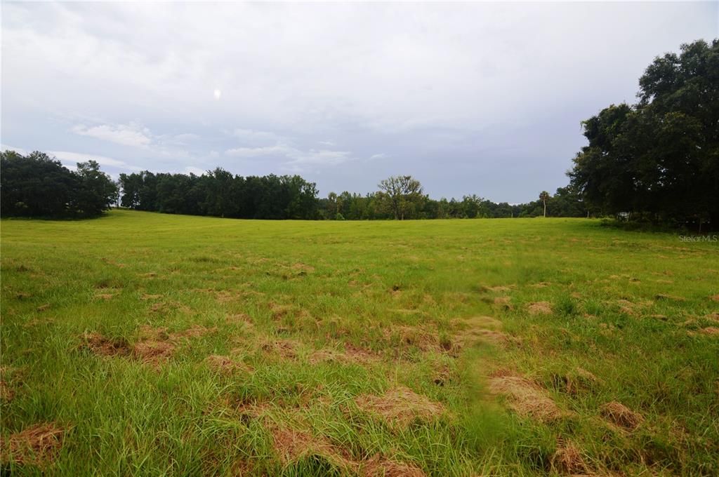 For Sale: $1,699,000 (3 beds, 4 baths, 2829 Square Feet)