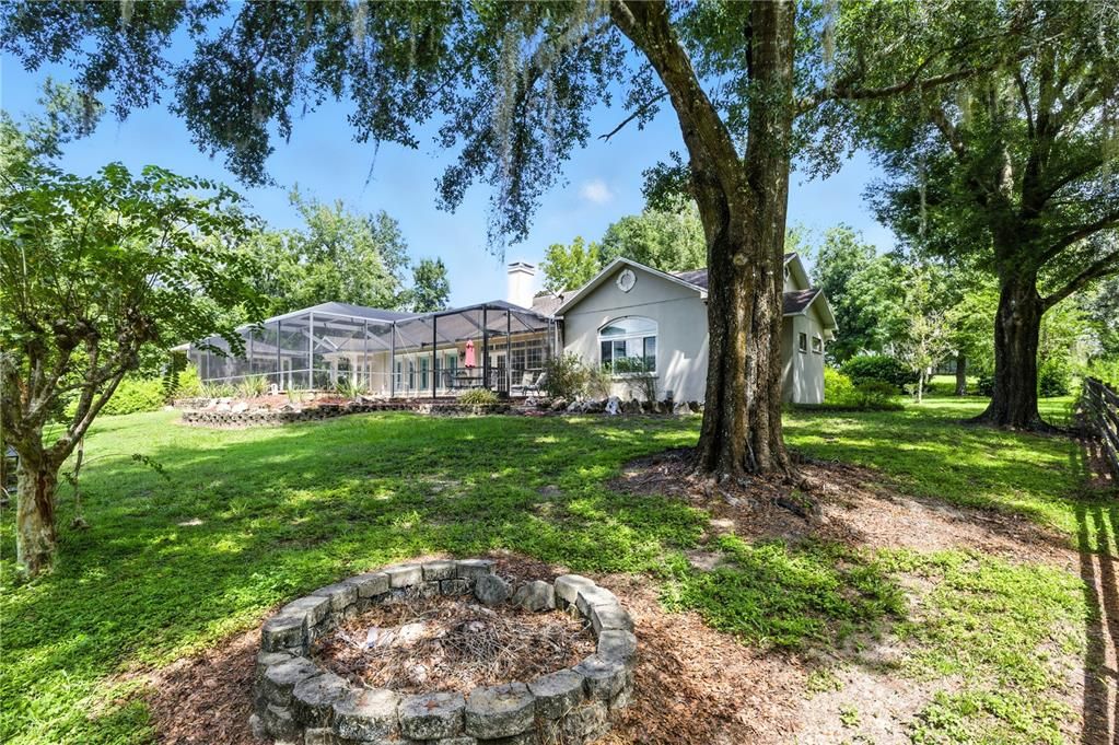 For Sale: $1,699,000 (3 beds, 4 baths, 2829 Square Feet)