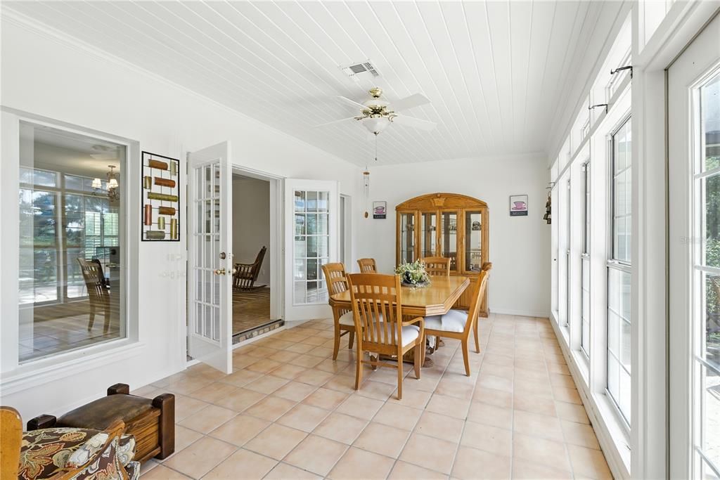 For Sale: $1,699,000 (3 beds, 4 baths, 2829 Square Feet)