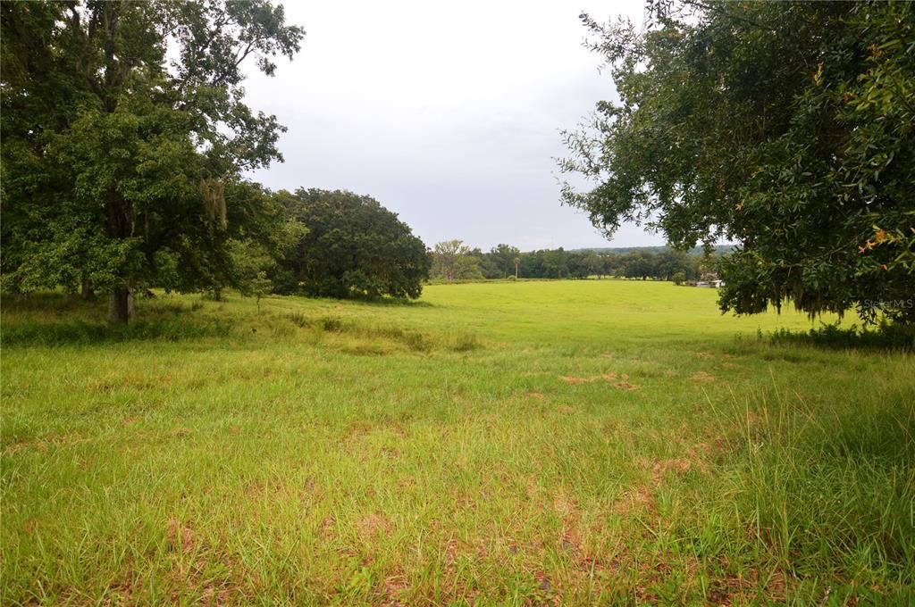 For Sale: $1,699,000 (3 beds, 4 baths, 2829 Square Feet)