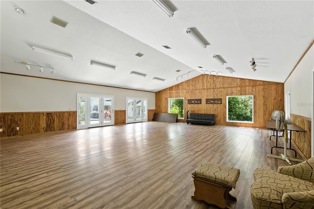 For Sale: $1,699,000 (3 beds, 4 baths, 2829 Square Feet)