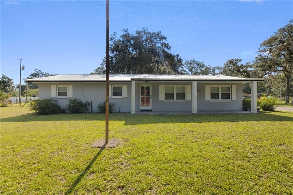 Active With Contract: $227,000 (3 beds, 1 baths, 1344 Square Feet)