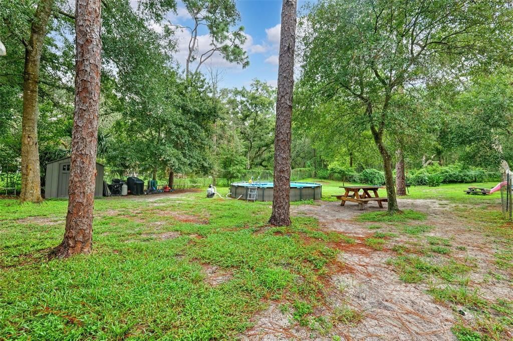 待售: $130,000 (3 贝兹, 1 浴室, 828 平方英尺)