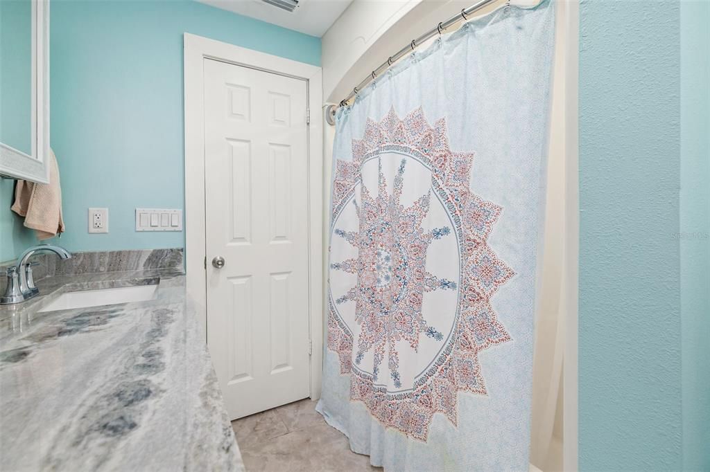 待售: $995,000 (3 贝兹, 3 浴室, 1990 平方英尺)