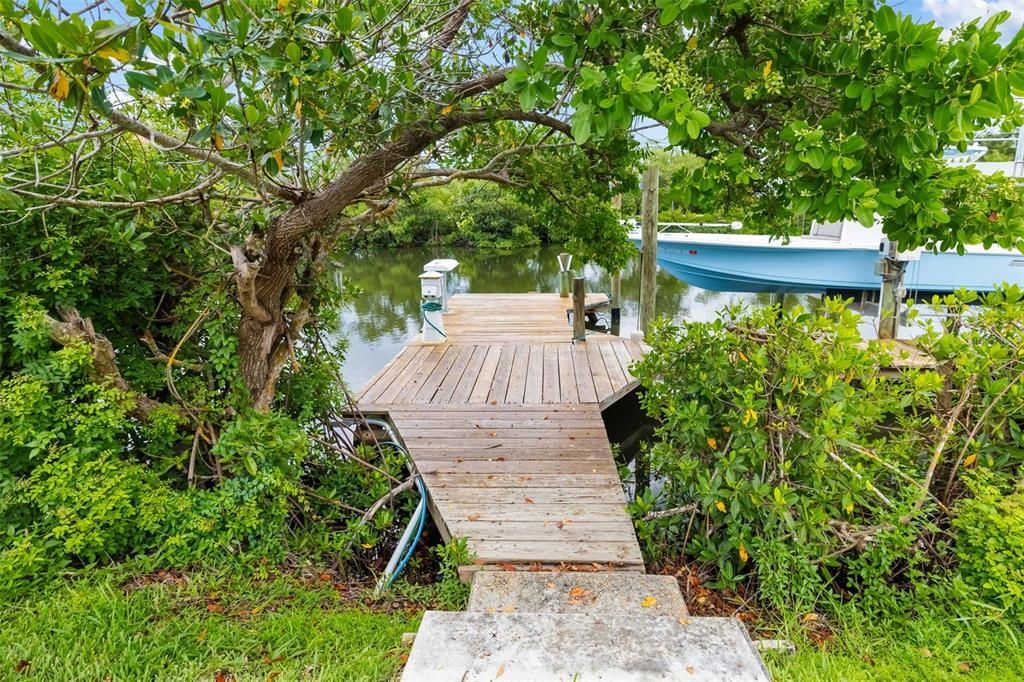 待售: $995,000 (3 贝兹, 3 浴室, 1990 平方英尺)