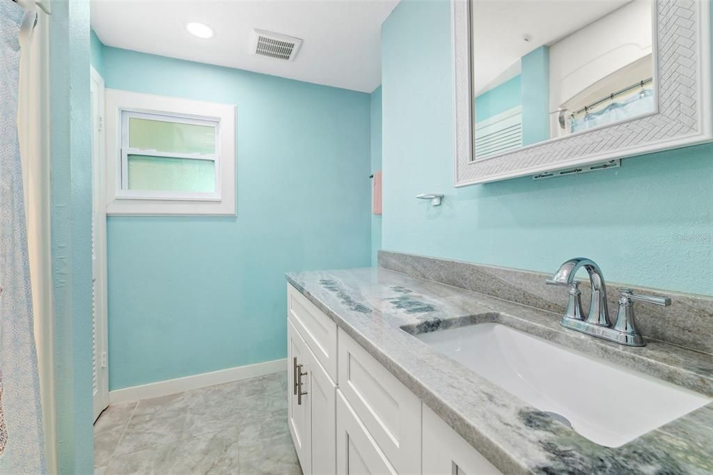 待售: $995,000 (3 贝兹, 3 浴室, 1990 平方英尺)