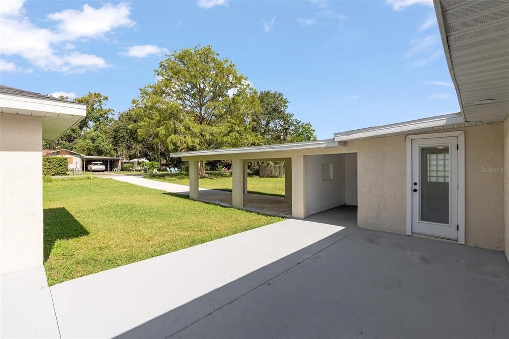 待售: $449,000 (5 贝兹, 3 浴室, 2556 平方英尺)