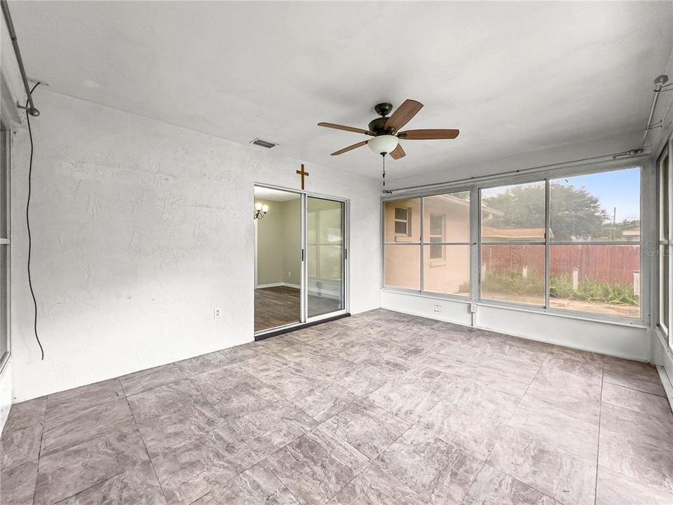 En Renta: $1,900 (3 camas, 2 baños, 1611 Pies cuadrados)