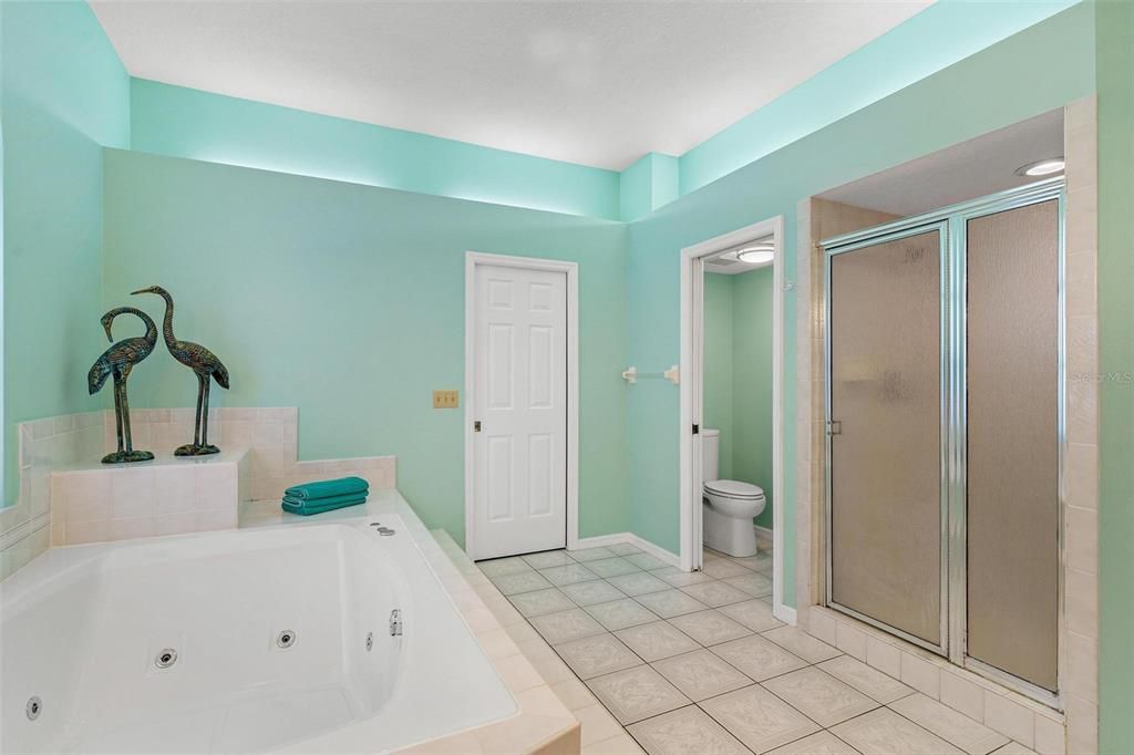 For Sale: $939,000 (4 beds, 3 baths, 2726 Square Feet)