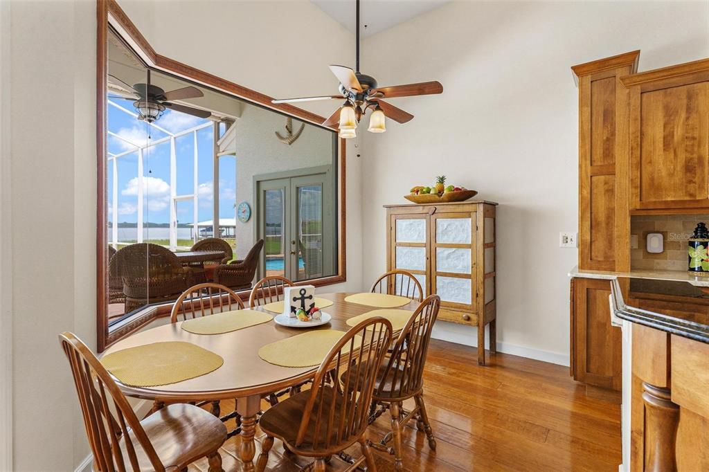 For Sale: $939,000 (4 beds, 3 baths, 2726 Square Feet)