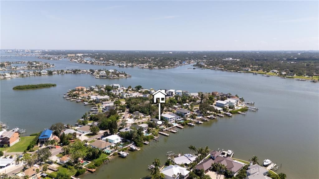 For Sale: $2,100,000 (4 beds, 4 baths, 3390 Square Feet)