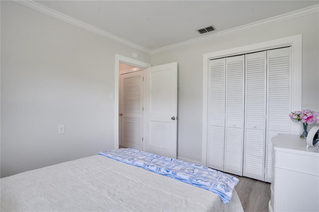 For Sale: $2,100,000 (4 beds, 4 baths, 3390 Square Feet)