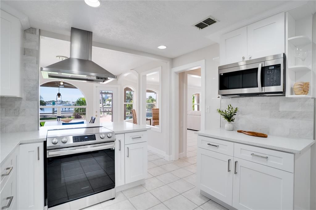 For Sale: $2,100,000 (4 beds, 4 baths, 3390 Square Feet)