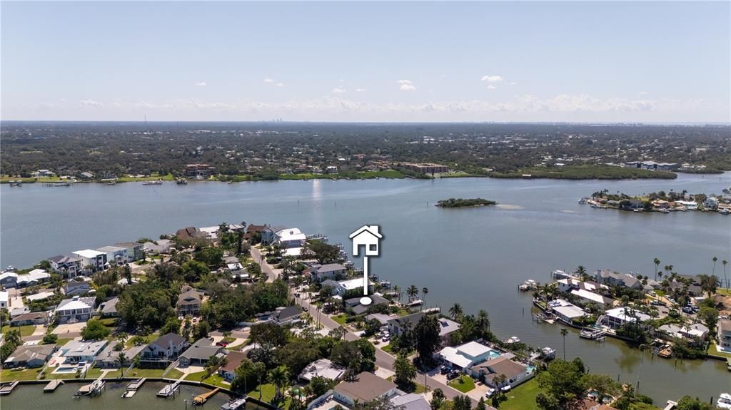 For Sale: $2,100,000 (4 beds, 4 baths, 3390 Square Feet)