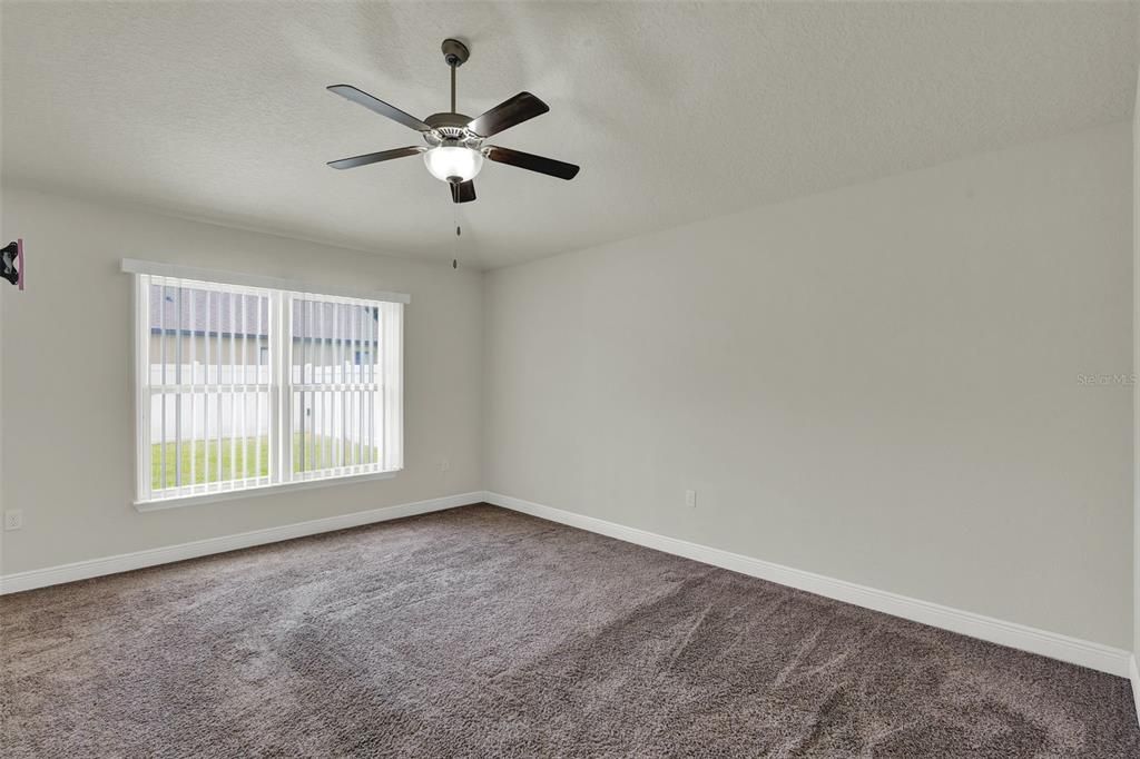 En Venta: $309,000 (3 camas, 2 baños, 1487 Pies cuadrados)