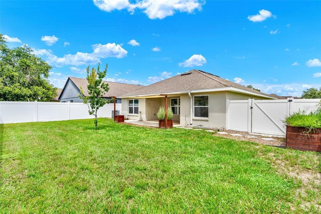 En Venta: $309,000 (3 camas, 2 baños, 1487 Pies cuadrados)