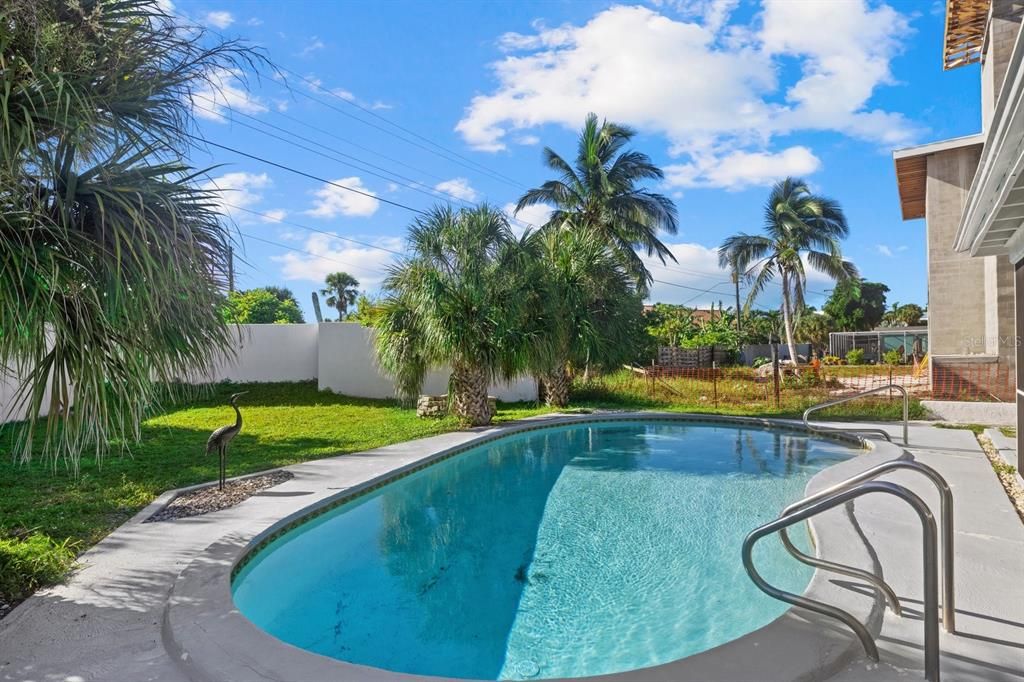 На продажу: $1,690,000 (2 спален, 2 ванн, 1346 Квадратных фут)