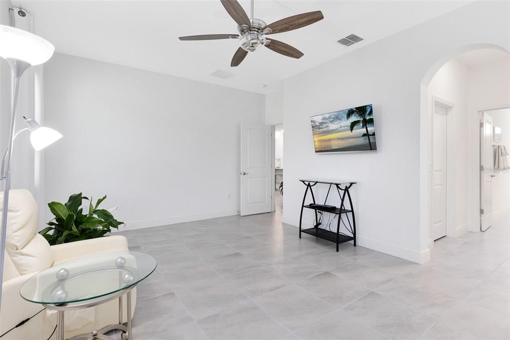 На продажу: $585,000 (3 спален, 2 ванн, 2010 Квадратных фут)