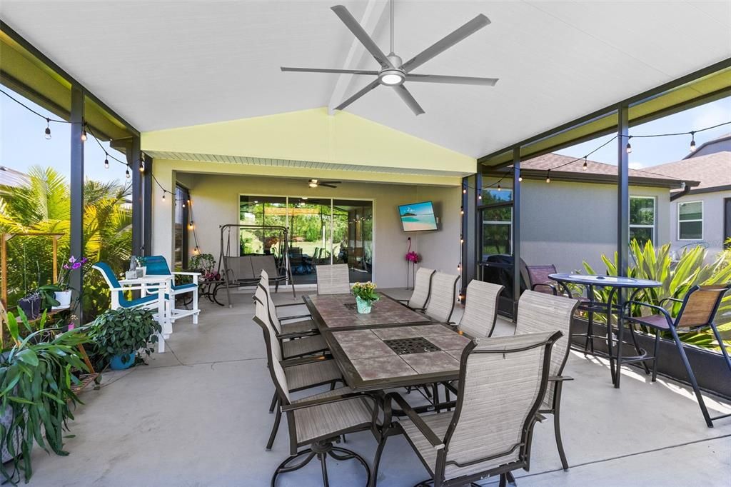 На продажу: $585,000 (3 спален, 2 ванн, 2010 Квадратных фут)