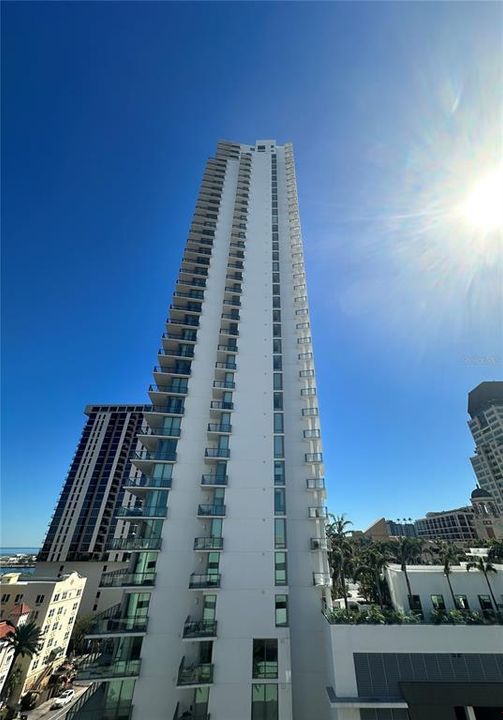 En Renta: $8,000 (2 camas, 2 baños, 1753 Pies cuadrados)