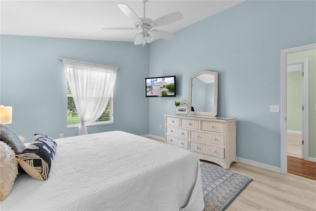 Activo con contrato: $275,000 (2 camas, 2 baños, 1188 Pies cuadrados)