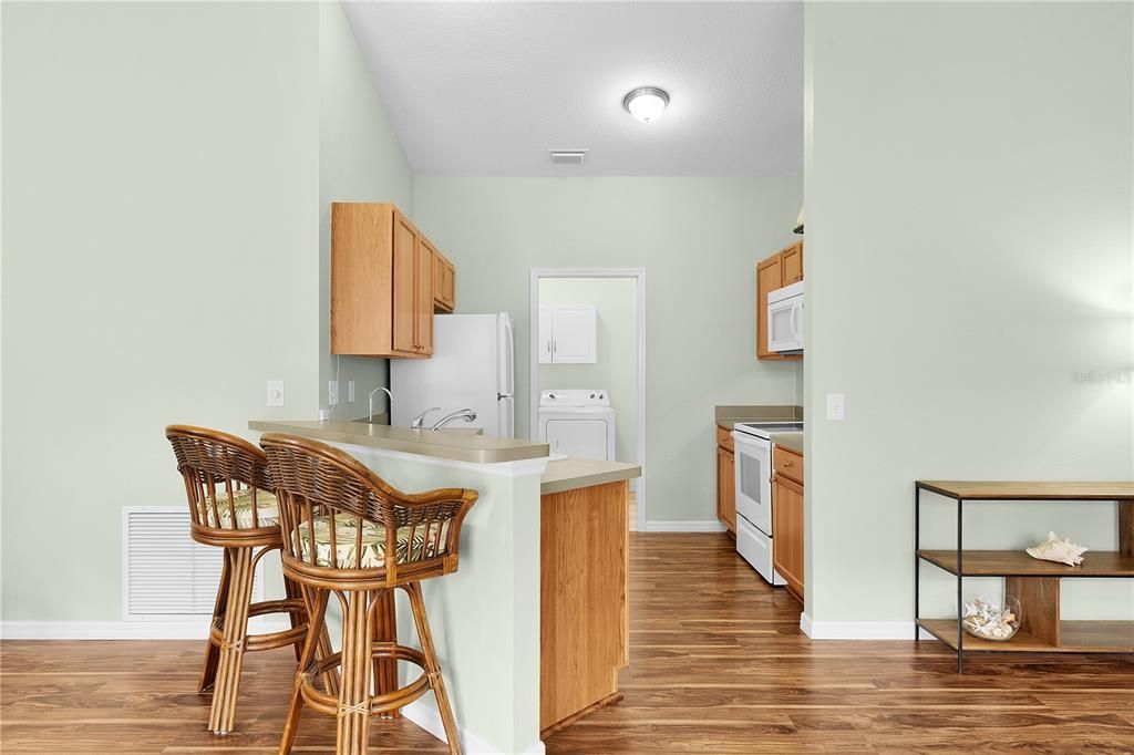 Activo con contrato: $275,000 (2 camas, 2 baños, 1188 Pies cuadrados)