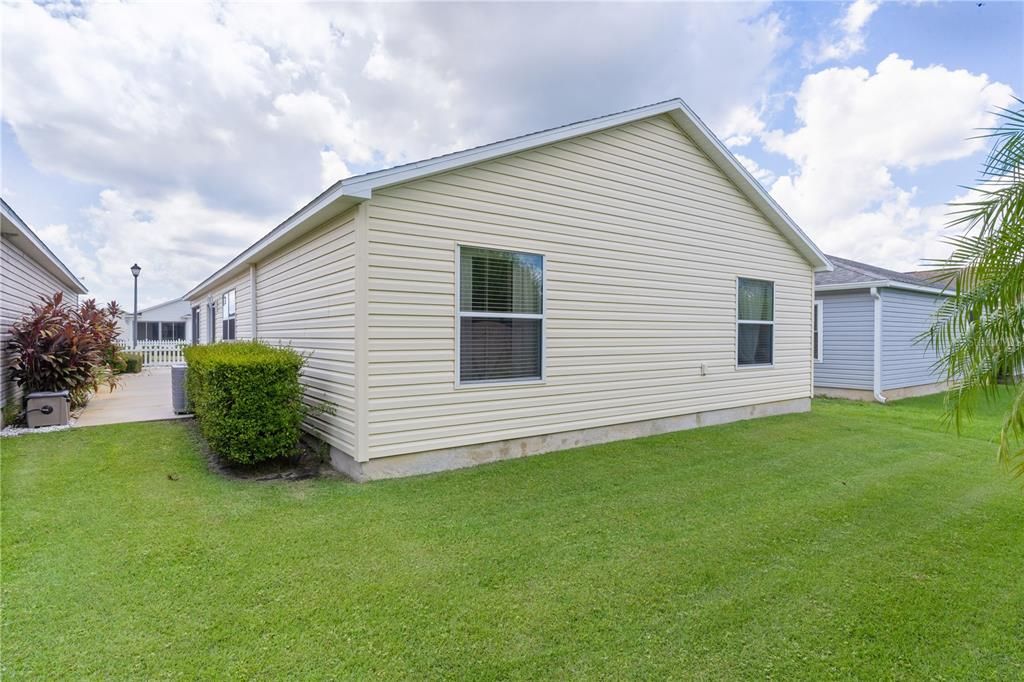 Activo con contrato: $275,000 (2 camas, 2 baños, 1188 Pies cuadrados)