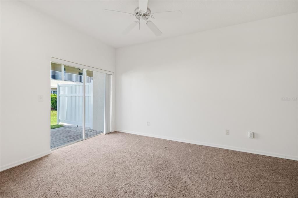 На продажу: $359,000 (3 спален, 2 ванн, 1674 Квадратных фут)