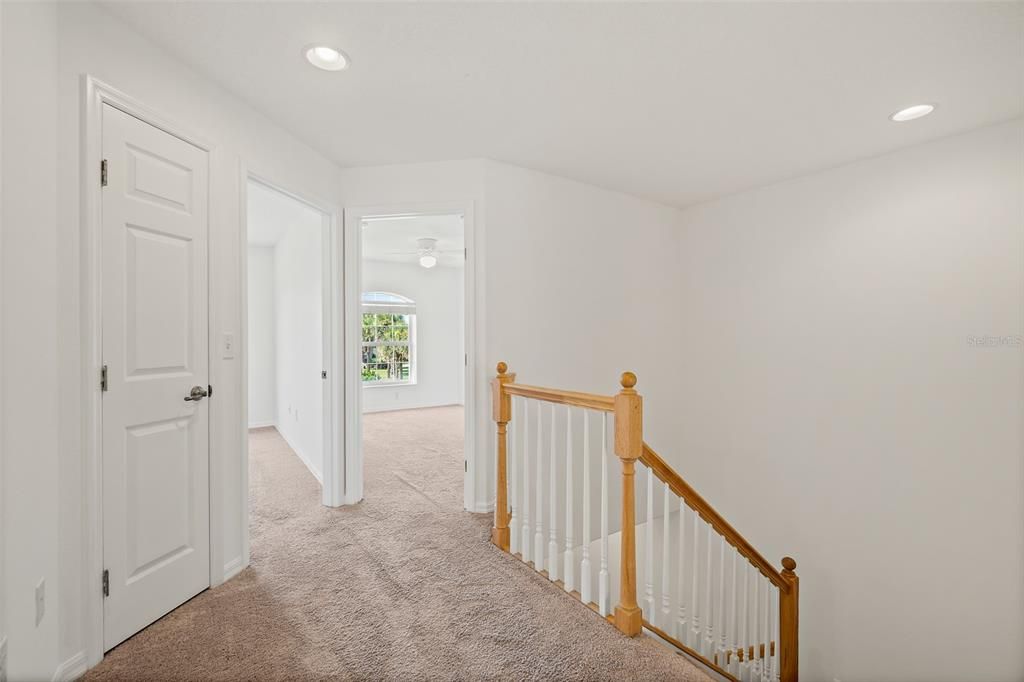 На продажу: $359,000 (3 спален, 2 ванн, 1674 Квадратных фут)