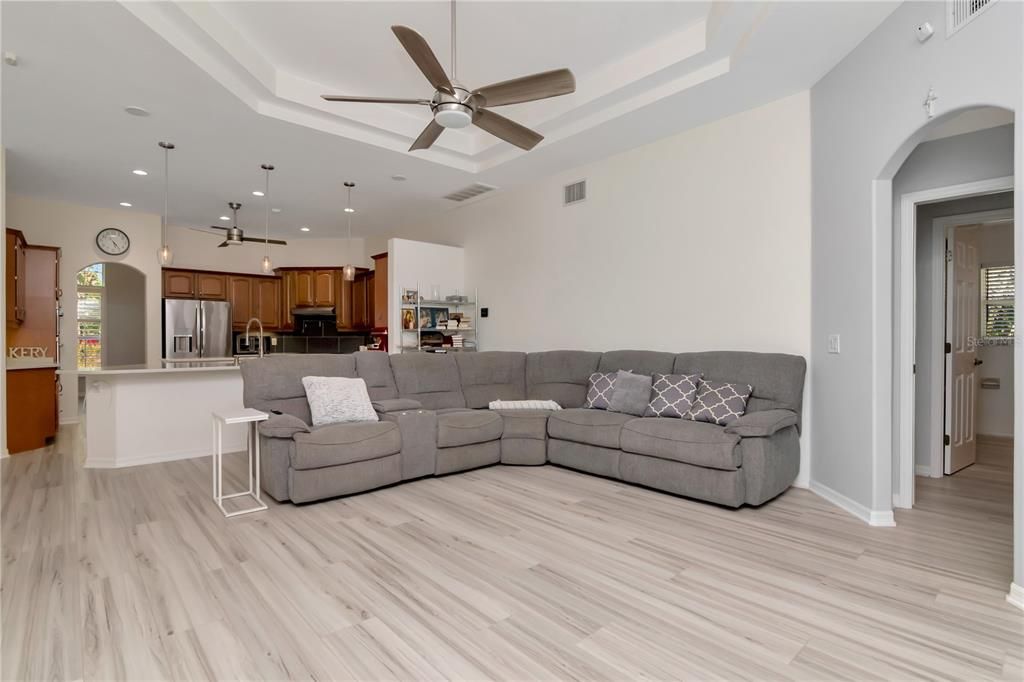 For Sale: $544,900 (5 beds, 3 baths, 3249 Square Feet)