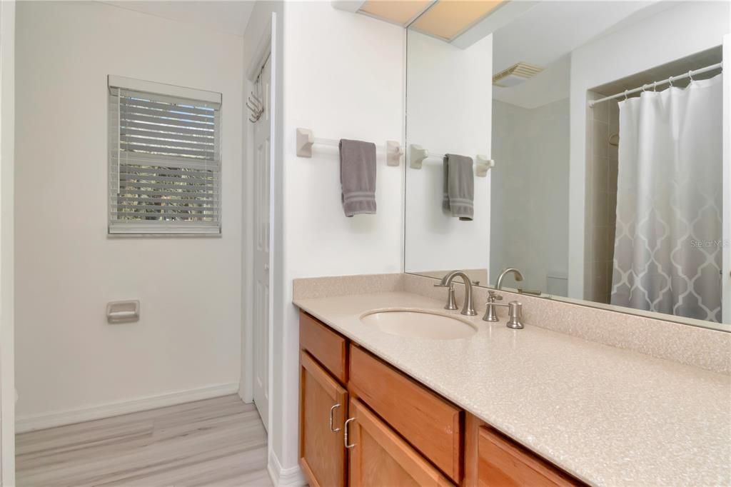 For Sale: $544,900 (5 beds, 3 baths, 3249 Square Feet)