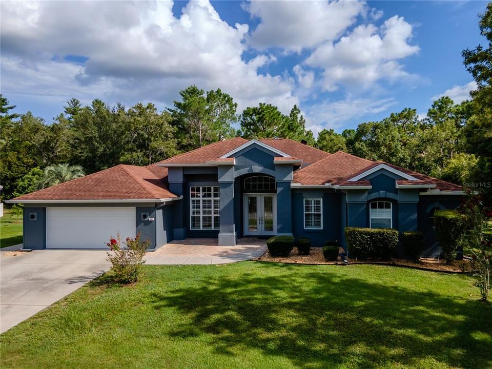 For Sale: $544,900 (5 beds, 3 baths, 3249 Square Feet)