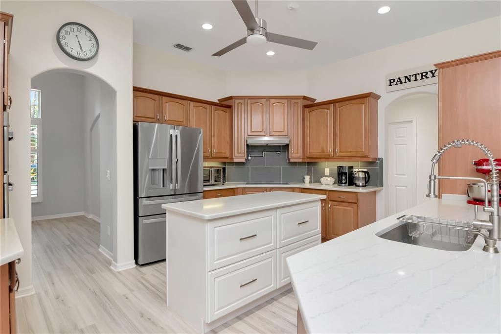 For Sale: $544,900 (5 beds, 3 baths, 3249 Square Feet)